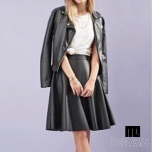 🥳HP 9/14🥳Vegan Leather Skirt